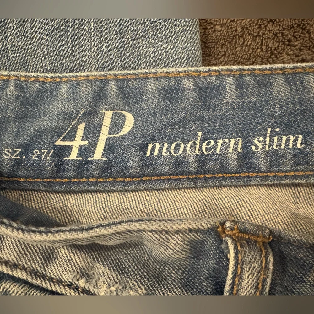 🩵LOFT • Modern Slim lightly distressed jeans • 27/4P • GUC - Picture 9 of 10